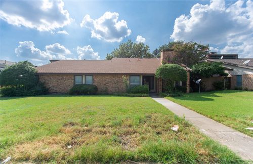 12617 Hornbeam Dr, Dallas, TX, 75243-2607 | Card Image