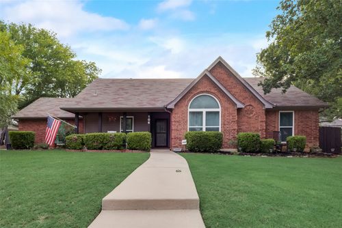 106 S 3rd Ave, Mansfield, TX, 76063-1921 | Card Image