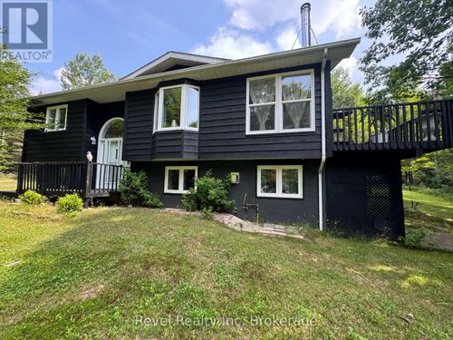 3221 Highway 17 E, Mattawa, ON, P0H1V0 | Card Image
