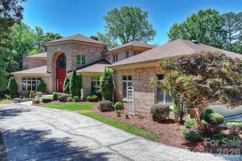 3301 Providence Plantation Ln, Charlotte, NC, 28270-3720 | Card Image