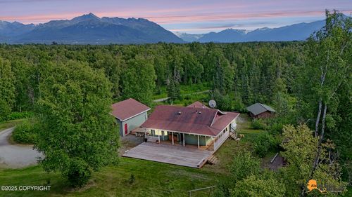 11675 E Soapstone Rd, Palmer, AK, 99645-9418 | Card Image
