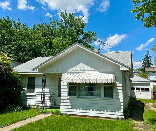 13 E Branson St, La Fontaine, IN, 46940-9049 | Card Image