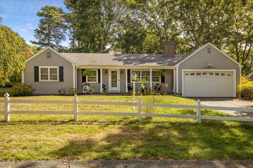 4 Ebb Rd, Yarmouth Port, MA, 02675-2205 | Card Image