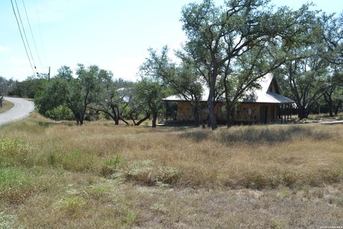 LOT 305 Rolling Hills Dr, Spicewood, TX, 78669 | Card Image