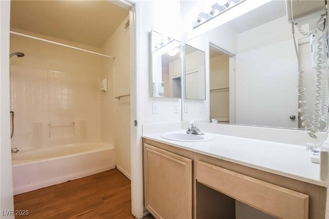 1115 - 8070 W Russell Rd, Condo with 1 bedrooms, 1 bathrooms and null parking in Las Vegas NV | Image 14