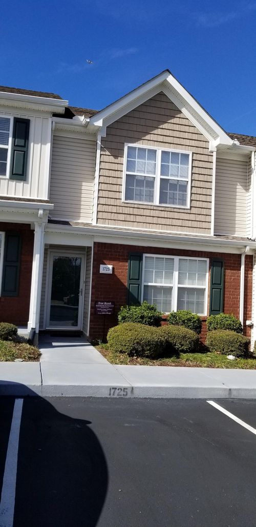 1725 Red Jacket Dr, Antioch, TN, 37013-4483 | Card Image