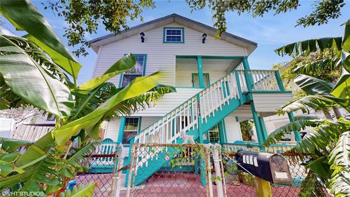 2014 39th St, Galveston, TX, 77550-7047 | Card Image