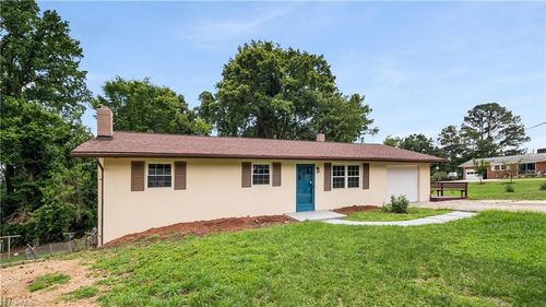 1533 Pecan Dr, High Point, NC, 27263-9759 | Card Image