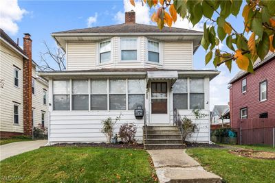 View of front of property with a front lawn | Image 1