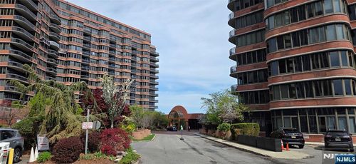 100 Carlyle, Cliffside Park, NJ, 07010 | Card Image