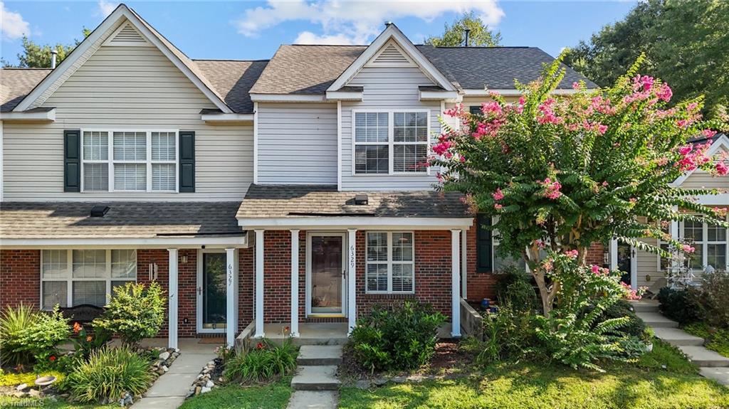 Inkberry Dr, Whitsett, NC 27377