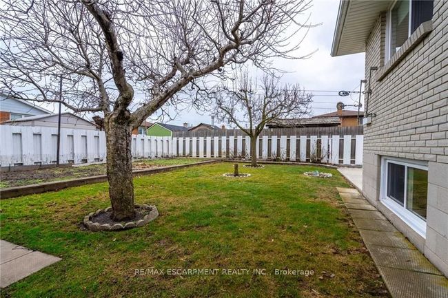 19 Carpenter Ave, House other with 4 bedrooms, 2 bathrooms and 3 parking in Stoney Creek ON | Image 40