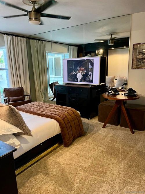 unit-2m-220 Coast Blvd, La Jolla, CA, 92037-4619 | Card Image