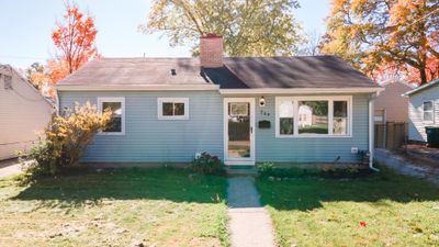 208 Cox Boulevard, House other with 3 bedrooms, 1 bathrooms and null parking in Lansing MI | Image 1