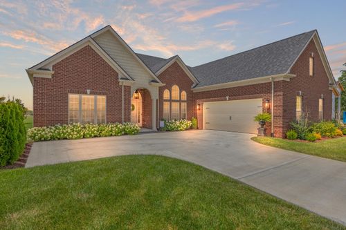 3708 Weston Ct, Lexington, KY, 40515-5765 | Card Image