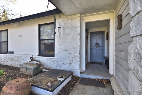 2926 S 122nd East Ave, Tulsa, OK, 74129-8409 | Card Image