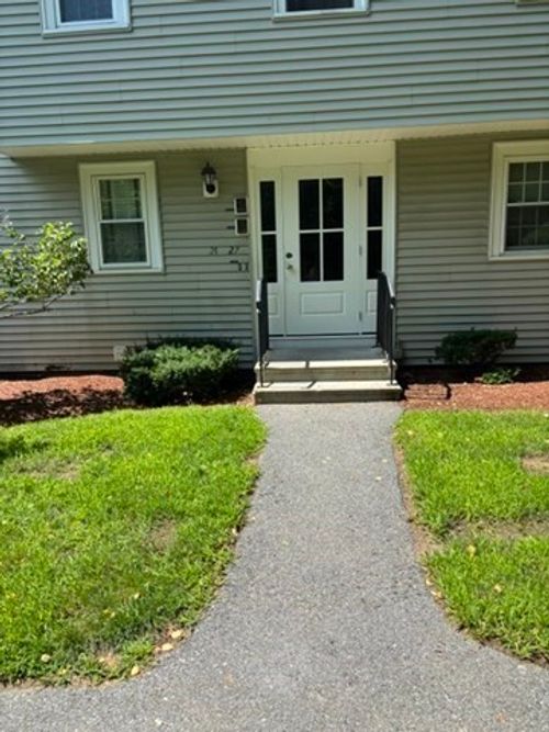 21-21 Arboretum Dr, Auburn, MA, 01501-3158 | Card Image