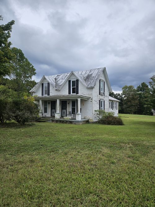 1653 Friendship Rd, Cross Plains, TN, 37049-4918 | Card Image