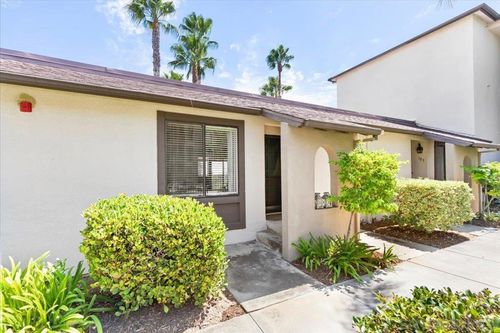 104-6924 Hyde Park Dr, San Diego, CA, 92119 | Card Image
