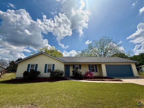 104 Water Dr, Warner Robins, GA, 31088-6409 | Card Image