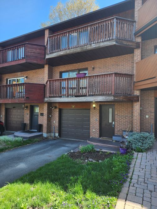 15 Birchdale Ave, Nepean, ON, K2H5A1 | Card Image