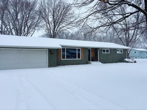 700 S 1st Street, Marshall, MN, 56258 | Card Image