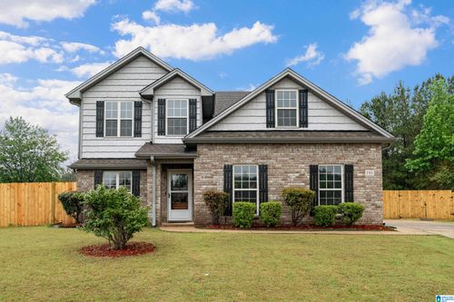 141 Hillcrest Dr, MONTEVALLO, AL, 35115-5945 | Card Image