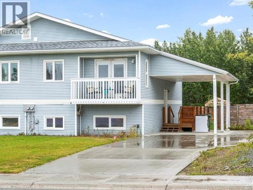82 Wilson Dr, Whitehorse, YT, Y1A0C9 | Card Image