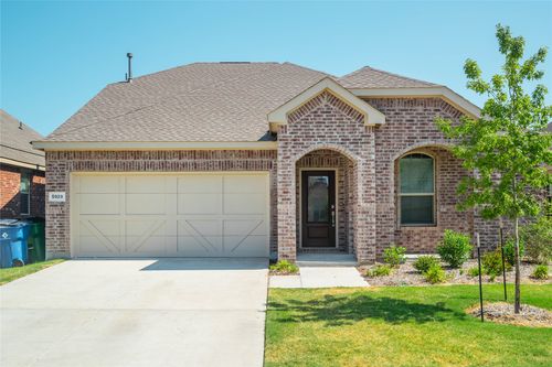 5929 Priory Dr, Aubrey, TX, 76227-2896 | Card Image
