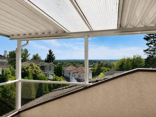 8232 Nechako Dr, Delta, BC, V4C3X3 | Card Image