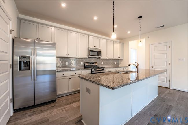 4003 Next Level Trce, Condo with 2 bedrooms, 2 bathrooms and null parking in Midlothian VA | Image 6