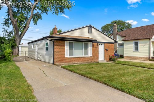 25135 Dale St, Roseville, MI, 48066-3618 | Card Image