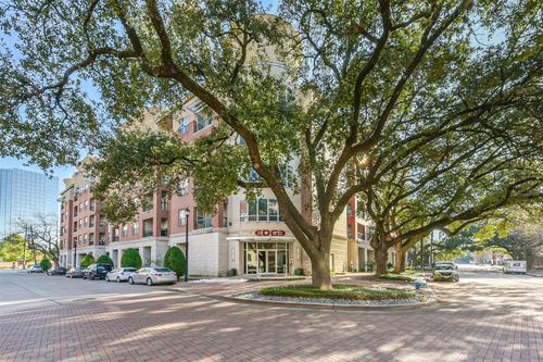 apt-103-300 St Joseph Pkwy, Houston, TX, 77002-8609 | Card Image