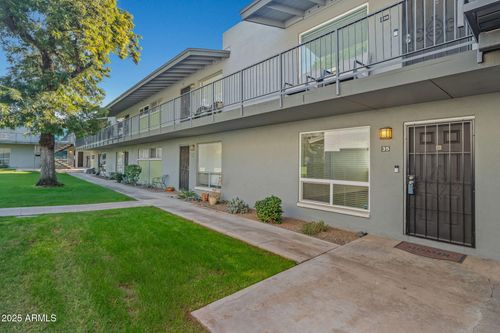 35-7141 N 16th St, Phoenix, AZ, 85020-5542 | Card Image