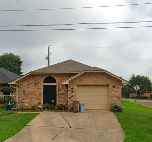 2709 Woodhaven Court, Longview, TX, 75605 | Card Image