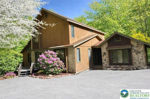 143 Moseywood Rd, Lake Harmony, PA, 18624-7006 | Card Image