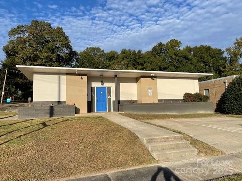 317 S South St, Gastonia, NC, 28052-4315 | Card Image