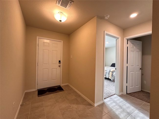 216 Midas Ln, House other with 4 bedrooms, 2 bathrooms and 4 parking in Jarrell TX | Image 5