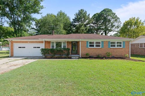 804 Mountain Gap Rd Se, Huntsville, AL, 35803-1732 | Card Image