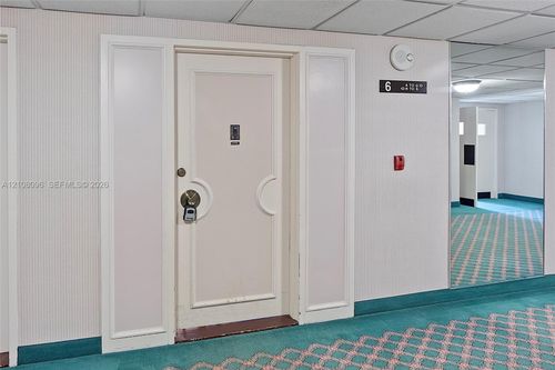 6h-1965 S Ocean Dr, Hallandale Beach, FL, 33009-5921 | Card Image