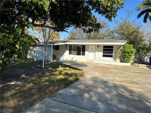 2953 Magnolia St, Fort Myers, FL, 33901-6012 | Card Image