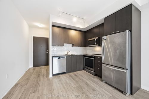 767-60 Ann O'Reilly Rd, Toronto, ON, M2J0C8 | Card Image