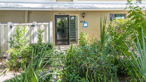 11316 W Bayshore Dr, CRYSTAL RIVER, FL, 34429-9233 | Card Image