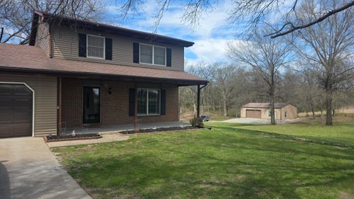 7745 S Bennett Dr, COLUMBIA, MO, 65201-9180 | Card Image