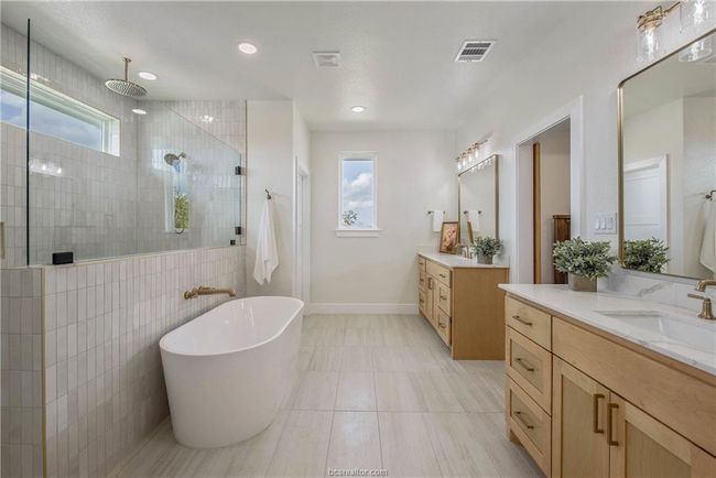 23 High Meadow Trail, House other with 4 bedrooms, 3 bathrooms and null parking in Franklin TX | Image 22