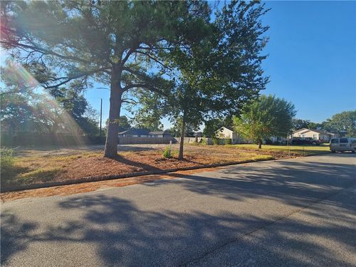 707 North Ave, Bryan, TX, 77802-3735 | Card Image