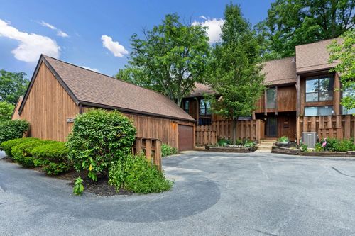 5062 Strawpocket Ln, Westerville, OH, 43081-4435 | Card Image