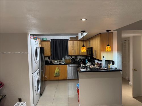 2-20509 Nw 15th Ave, Miami Gardens, FL, 33169-2300 | Card Image