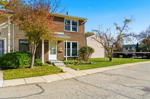 8380 Lakeview Dr, Superior Twp, MI, 48198-3628 | Card Image