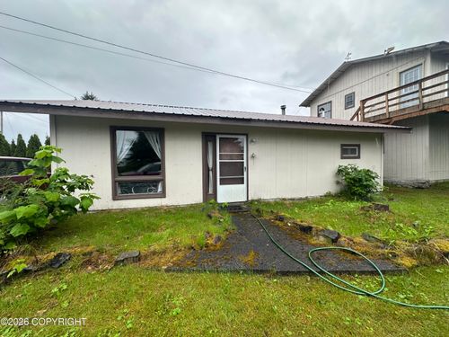 804 Evergreen Avenue, Wrangell, AK, 99929 | Card Image